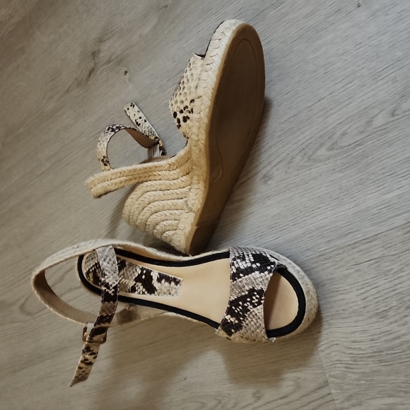 Delman Espadrilles size 9 1/2 - Picture 4 of 4